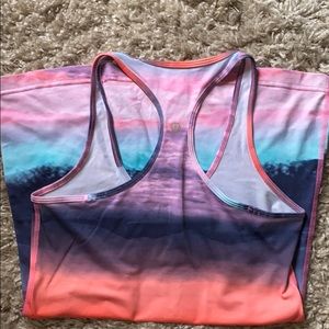 Lululemon beachscape tank size 6